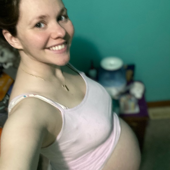 Meet your Posher, Heidi - Picture 10 of 15